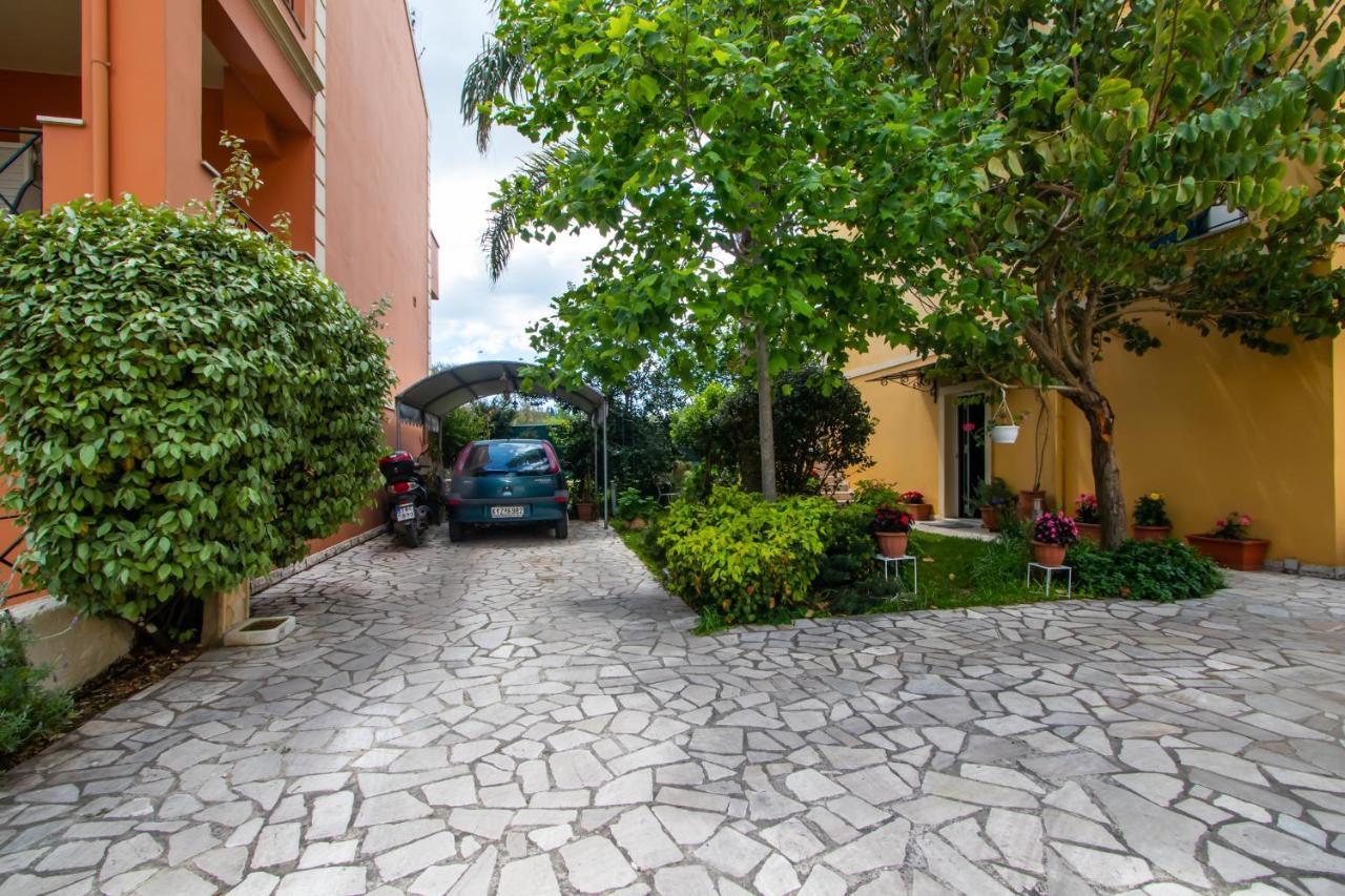 Sophie'S Garden Apartment Potamós Екстериор снимка