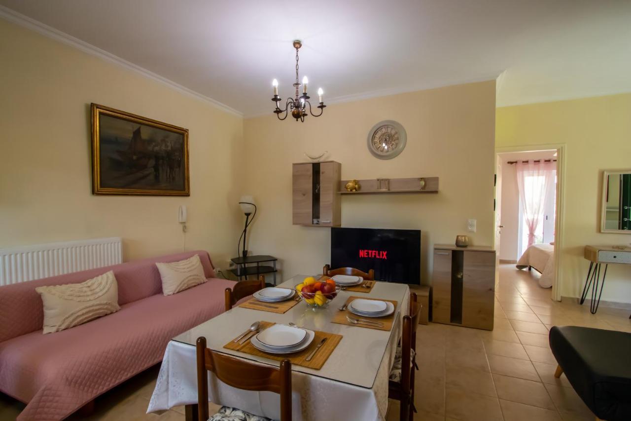 Sophie'S Garden Apartment Potamós Екстериор снимка